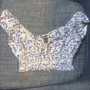 SHEIN Floral Print Smocked Crop Top